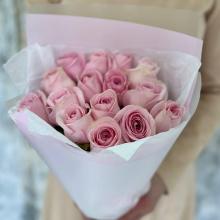 Букет из 15 розовых роз (Flo220)